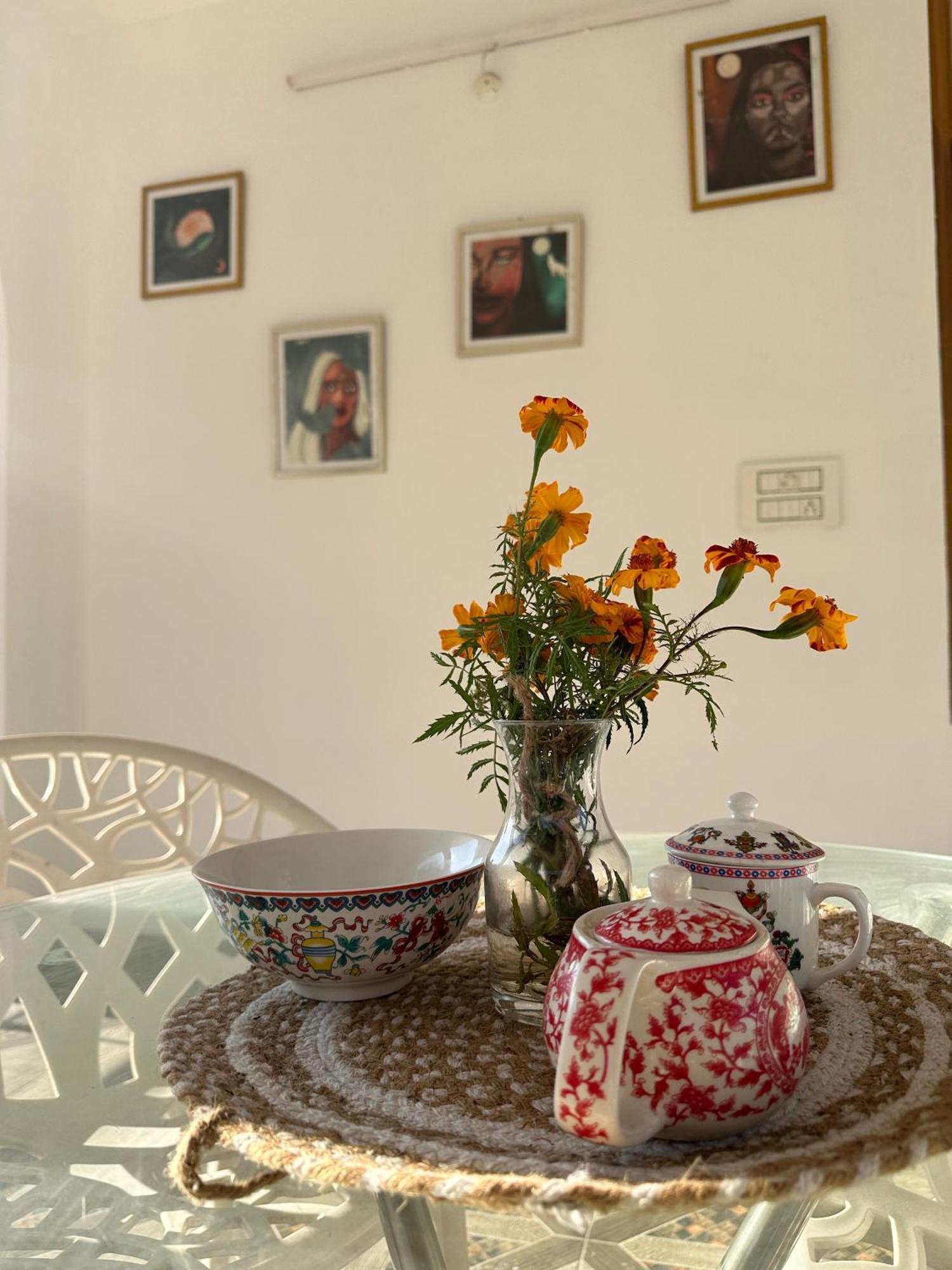 La Casa By Cosmic Kriya Hostel Bir  Bagian luar foto