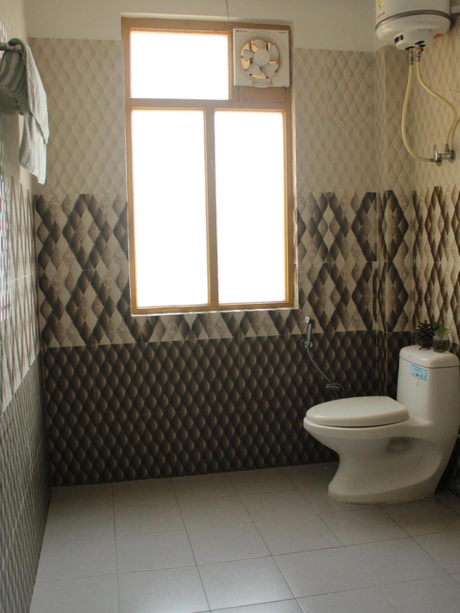 La Casa By Cosmic Kriya Hostel Bir  Bagian luar foto